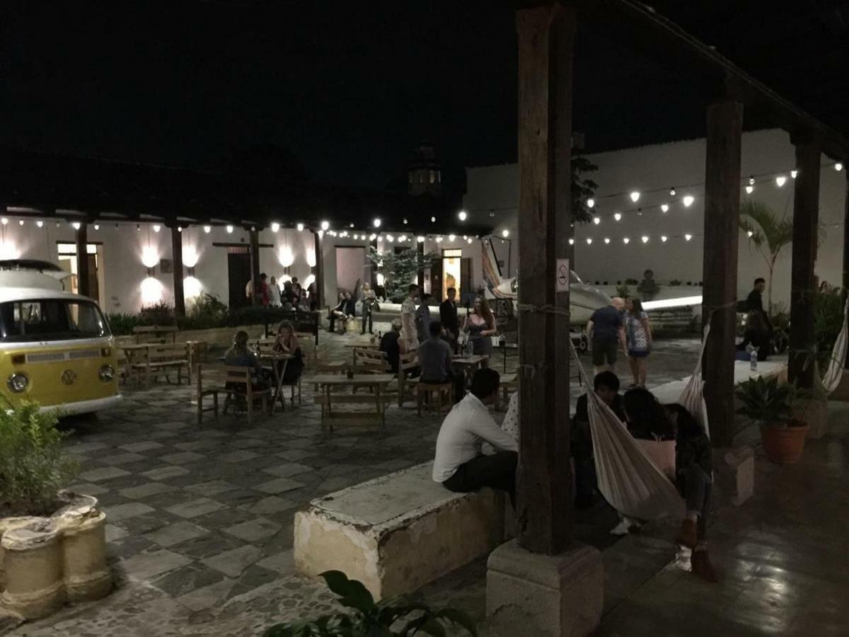 Lemon Tree Hostel Антигуа-Гватемала Экстерьер фото